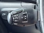 Citroën C3 83 Pk Benzine 5-Deurs * 2-Tone Zilvergrijs + Zwart Dak * * Navigatie * Climate & Cruise Control * Parkeersensoren * Vingerhoets; Vierde Generatie Eersteklas Service. Al meer dan 100 jaar een begrip in de Brabantse Kempen