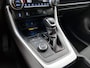 Toyota RAV4 2.5 Plug-in Hybrid AWD Dynamic + | Dodehoek detectie | Head-up Display | Stoel+stuurverwarming | Elektrische Achterklep | Parkeersensoren voor+achter | Draadloze telefoonlader | Navigatie | Apple CarPlay/Android Auto | Cruis