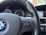 BMW 3-Serie Touring 320i M Sport Edition PANODAK / SPORTSTOELEN / STOELVERWARMING
