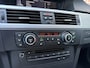 BMW 3-Serie Touring 320i M Sport Edition PANODAK / SPORTSTOELEN / STOELVERWARMING