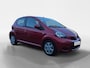Toyota Aygo 1.0-12V Comfort Navigator | Nieuwe apk bij aflevering! | Airco | Elektr. ramen voor | Navigatie | AUX | FM-radio |