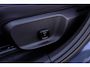 Volvo EX30 P5 Long Range Plus Black Edition Europa 69 kWh | Harman Kardon Audio | Adaptieve Cruise Control | BLIS | Stoel-/Stuurverwarming | Keyless | Elektrisch Verstelbare Voorstoelen | Black Interieur |