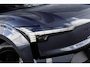 Volvo EX30 P5 Long Range Plus Black Edition Europa 69 kWh | Harman Kardon Audio | Adaptieve Cruise Control | BLIS | Stoel-/Stuurverwarming | Keyless | Elektrisch Verstelbare Voorstoelen | Black Interieur |