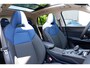 Lynk & Co 01 262PK | Panoramadak | 360 Graden camera | Elektrische bestuurdersstoel met geheugen | Stoelverwarming | Actieve bochtverlichting | Adaptieve Cruise Control | Stuurassistent | Lane Assist | Navigatie | Elektrische Achterklep | Keyless Entry | Dodehoekassistent