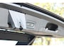 Volvo XC60 T6 Plug-in hybrid AWD Plus Dark | Trekhaak | Panoramadak | 360 graden camera | Head up display | Adaptieve cruise control | Premium audio by Harman Kardon | Verwarmbare voorstoelen stuurwiel en achterbank