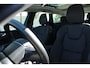 Volvo XC60 T6 Plug-in hybrid AWD Plus Dark | Trekhaak | Panoramadak | 360 graden camera | Head up display | Adaptieve cruise control | Premium audio by Harman Kardon | Verwarmbare voorstoelen stuurwiel en achterbank