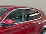 Alfa Romeo Stelvio 2.0 T AWD Super, 280Pk, 2017, 2de eigenaar, Harman Karton, Volledig leder, Stoel + stuurverwarming, Parkeersensoren, 20" velgen, Climate control,