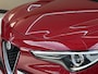 Alfa Romeo Stelvio 2.0 T AWD Super, 280Pk, 2017, 2de eigenaar, Harman Karton, Volledig leder, Stoel + stuurverwarming, Parkeersensoren, 20" velgen, Climate control,