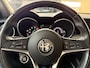 Alfa Romeo Stelvio 2.0 T AWD Super, 280Pk, 2017, 2de eigenaar, Harman Karton, Volledig leder, Stoel + stuurverwarming, Parkeersensoren, 20" velgen, Climate control,