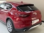 Alfa Romeo Stelvio 2.0 T AWD Super, 280Pk, 2017, 2de eigenaar, Harman Karton, Volledig leder, Stoel + stuurverwarming, Parkeersensoren, 20" velgen, Climate control,