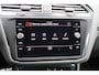 Volkswagen Tiguan 1.5 TSI 150pk DSG R-Line Business+ | Trekhaak Wegklapbaar| Navigatie | Active Info Display