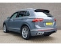 Volkswagen Tiguan 1.5 TSI 150pk DSG R-Line Business+ | Trekhaak Wegklapbaar| Navigatie | Active Info Display