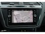 Volkswagen Tiguan 1.5 TSI 150pk DSG R-Line Business+ | Trekhaak Wegklapbaar| Navigatie | Active Info Display
