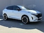 Nissan Qashqai 1.5 e-Power N-Design / 10 Jaar Nissan More / Leder/Alcantara bekleding / HUD / Camera 360° / Navigatie / Apple Carplay/Android Auto / Elektr. stoel en klep / 20"LM wielen