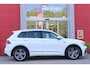 Volkswagen Tiguan 1.5 TSI 150PK AUTOMAAT HIGHLINE BUSINESS R | PANORAMA SCHUIF/KANTEL DAK | LEDEREN BEKLEDING | BESTUUDERSSTOEL ELEKTRISCH VERSTELBAAR MET GEHEUGENFUNCTIE | ELEKTRISCH WEGKLAPBARE TREKHAAK | IQ LIGHT KOPLAMPEN | VIRTUAL DISPLAY | DRAADLOZE APPLE CARPLAY/ANDROID AUTO | NAVIGATIE | 19" LICHTMETALEN VELGEN | ELEKTRISCH BEDIENBARE ACHTERKLEP | GETINTE ACHTERRUITEN | CAMERA VOOR + ACHTER | PARKEERSENSOREN VOOR + ACHTER | STOEL VERWARMING |