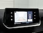 Peugeot 2008 1.2 100pk Allure | Navigatie | Climate Control | Cruise Control | Camera | 17"LMV | LED | Apple Carplay/Android Auto |