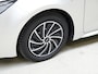 Toyota Corolla 1.8 Hybrid First Edition ✅Stoel&Stuurverw.✅Adapt Cruise✅Clima✅Camera✅Navi✅Two Tone✅