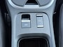 Jeep Avenger Summit 54 kWh SOH 94% Elek a-klep Verwarmde voorruit Camera Navigatie Carplay Adapive cruise