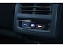 Volkswagen Golf 2.0 TSI GTI PANO IQ LIGHT SFEER CARPLAY