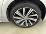 Toyota Corolla Touring Sports 1.8 Hybrid Dynamic | Dealer onderhouden | Stoelverwarming | Draadloze telefoonlader | Navigatie | Apple CarPlay/Android Auto | Cruise Control Adaptive | Climate Control |