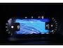 Volvo V60 B4 Essential Edition | Lederen bekleding | Parkeercamera | Parkeersensoren voor + achter | Google infotainment | Climate Control | Cruise Control | Zwarte hemelbekleding |