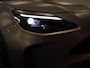 Toyota Yaris Cross 1.5 Hybrid 130 Dynamic - DODEHOEK DETECTIE - DIRECT UIT VOORRAAD LEVERBAAR - PARKEERSENSOREN VOOR EN ACHTER - STOEL & STUUR VERWARMING - DRAADLOZE TELEFOONLADER - KEYLESS ENRTY & START - BESTUURDERS EN BIJRIJDERSSTOEL IN HOOGTE VERSTELBAAR