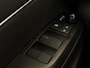 Toyota Yaris Cross 1.5 Hybrid 130 Dynamic - DODEHOEK DETECTIE - DIRECT UIT VOORRAAD LEVERBAAR - PARKEERSENSOREN VOOR EN ACHTER - STOEL & STUUR VERWARMING - DRAADLOZE TELEFOONLADER - KEYLESS ENRTY & START - BESTUURDERS EN BIJRIJDERSSTOEL IN HOOGTE VERSTELBAAR