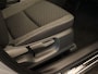 Toyota Yaris Cross 1.5 Hybrid 130 Dynamic - DODEHOEK DETECTIE - DIRECT UIT VOORRAAD LEVERBAAR - PARKEERSENSOREN VOOR EN ACHTER - STOEL & STUUR VERWARMING - DRAADLOZE TELEFOONLADER - KEYLESS ENRTY & START - BESTUURDERS EN BIJRIJDERSSTOEL IN HOOGTE VERSTELBAAR