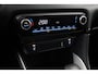 Toyota Yaris 1.5 Hybrid 115 Dynamic | Apple Carplay / Android Auto | Dodehoek detectie | Parkeersensoren voor/achter | Stoelverwarming | Adaptive Cruise | Clima | Keyless | Camera | 16 inch