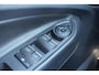 Ford Kuga 1.5 150PK + TREKHAAK / STOELVERWARMING