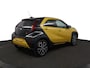 Toyota Aygo X Hybrid 115 GR Sport Stoelverwarming | Keyless entry | Draadloze telefoonlader | Achteruitrijcamera | JBL premium sound |