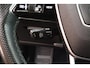 Audi E-tron 55 quattro S edition 95 kWh SOH 95% Leder Stoelverwarming 360Camera Luchtvering