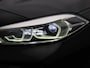 BMW 1-Serie 118i High Executive | Automaat | Apple Carplay / Android Auto | Parkeersensoren | Stoelverwarming | Climate Control |