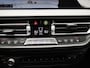 BMW 1-Serie 118i High Executive | Automaat | Apple Carplay / Android Auto | Parkeersensoren | Stoelverwarming | Climate Control |