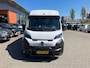 Citroën Jumper 2.2 BlueHDi 140 S&S L2H2 3.5t | Adaptieve Cruise control | Achteruitrijcamera | Climate control | Navigatie | 3 persoons | Side steps | Lichtmetalen velgen black | Pushbar