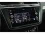 Volkswagen Tiguan 1.5 TSI 150pk DSG Highline Business R Trekhaak Panoramadak Camera Stoelverwarming Navigatie