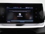 Peugeot 208 1.2 PureTech Active Pack | WORDT VERWACHT | APPLE CARPLAY | ANDROID AUTO | CRUISE CONTROL | DAB RADIO | BLUETOOTH | NAVIGATIE | PARKEERSENSOREN ACHTER | MULTIFUNCTIONEEL STUURWIEL | LICHTMETALEN VELGEN | AIRCO |