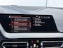 BMW 1-Serie 118i Executive Edition M-Sport Zetels HUD Adapt.Cruise Carplay Camera Uitstraling!