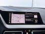 BMW 1-Serie 118i Executive Edition M-Sport Zetels HUD Adapt.Cruise Carplay Camera Uitstraling!