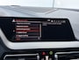 BMW 1-Serie 118i Executive Edition M-Sport Zetels HUD Adapt.Cruise Carplay Camera Uitstraling!