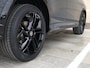 Volkswagen Tiguan R-Line Edition 1.5 eHybrid / 272 PK | Trekhaak | 360 Camera | Panorama | Head Up | Black Style | LED Matrix | Travel Assist | Stuur en Stoelverwarming | 20 inch |