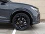 Volkswagen Tiguan R-Line Edition 1.5 eHybrid / 272 PK | Trekhaak | 360 Camera | Panorama | Head Up | Black Style | LED Matrix | Travel Assist | Stuur en Stoelverwarming | 20 inch |