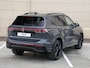 Volkswagen Tiguan R-Line Edition 1.5 eHybrid / 272 PK | Trekhaak | 360 Camera | Panorama | Head Up | Black Style | LED Matrix | Travel Assist | Stuur en Stoelverwarming | 20 inch |