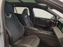 Volkswagen Passat Variant 1.5 eHybrid 272pk DSG/AUT R-Line Edition Wegklapbare trekhaak, Panoramadak, 360 Camera