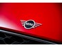 MINI Countryman Cooper S E ALL4 Cruise Control - Stoelverwarming voor - Multifunctioneel stuurwiel - Elektrisch inklapbare buitenspiegels - Comfort acces - Achteruitrijcamera - Head up -