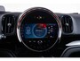 MINI Countryman Cooper S E ALL4 Cruise Control - Stoelverwarming voor - Multifunctioneel stuurwiel - Elektrisch inklapbare buitenspiegels - Comfort acces - Achteruitrijcamera - Head up -