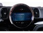 MINI Countryman Cooper S E ALL4 Cruise Control - Stoelverwarming voor - Multifunctioneel stuurwiel - Elektrisch inklapbare buitenspiegels - Comfort acces - Achteruitrijcamera - Head up -