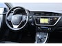Toyota Auris Touring Sports 1.8 Hybrid Lease | Skyview panoramisch dak | Camera | Trekhaak | Stoelverwarming
