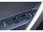 Toyota Auris Touring Sports 1.8 Hybrid Lease | Skyview panoramisch dak | Camera | Trekhaak | Stoelverwarming