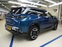 Peugeot e-5008 GT Avantage 73 kWh 7p Tot 8 Jaar Garantie! | Elektr. Massagestoelen | Adaptive Cruise | Dodehoek-Detectie | Stuur/Stoelverwarming | 360 Camera |